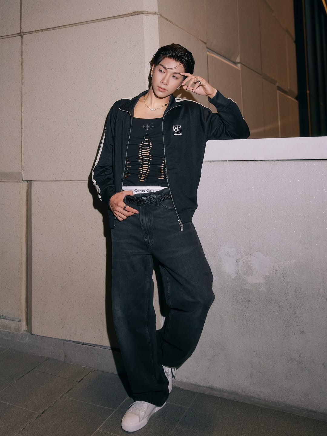 ปาล์ม - พีรวิชญ์ พินธะ