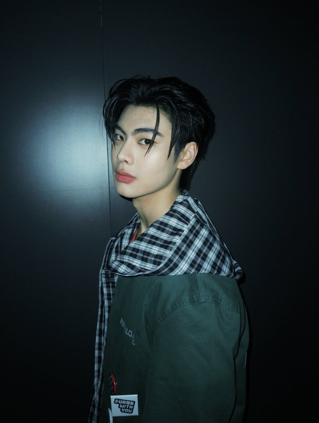 ธีร์ - ธีรติ เอกเสถียร