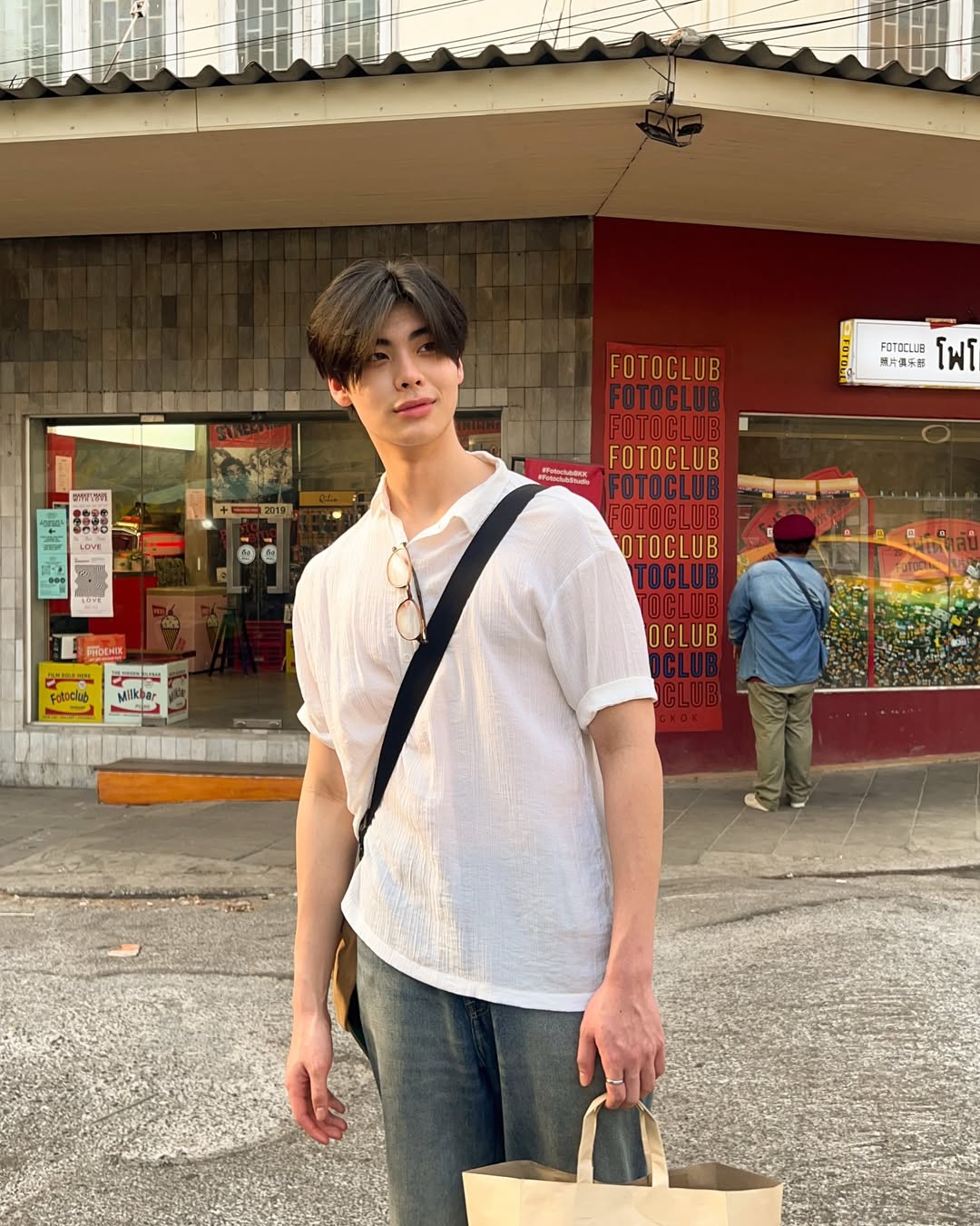 ธีร์ - ธีรติ เอกเสถียร