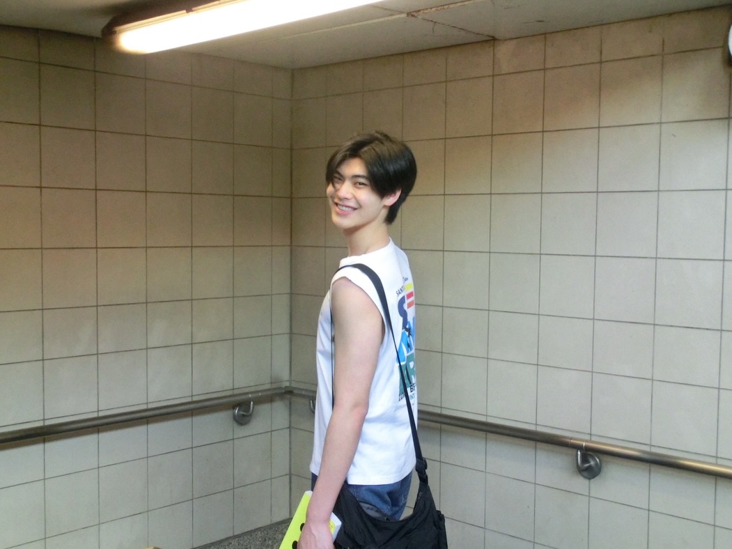 ธีร์ - ธีรติ เอกเสถียร