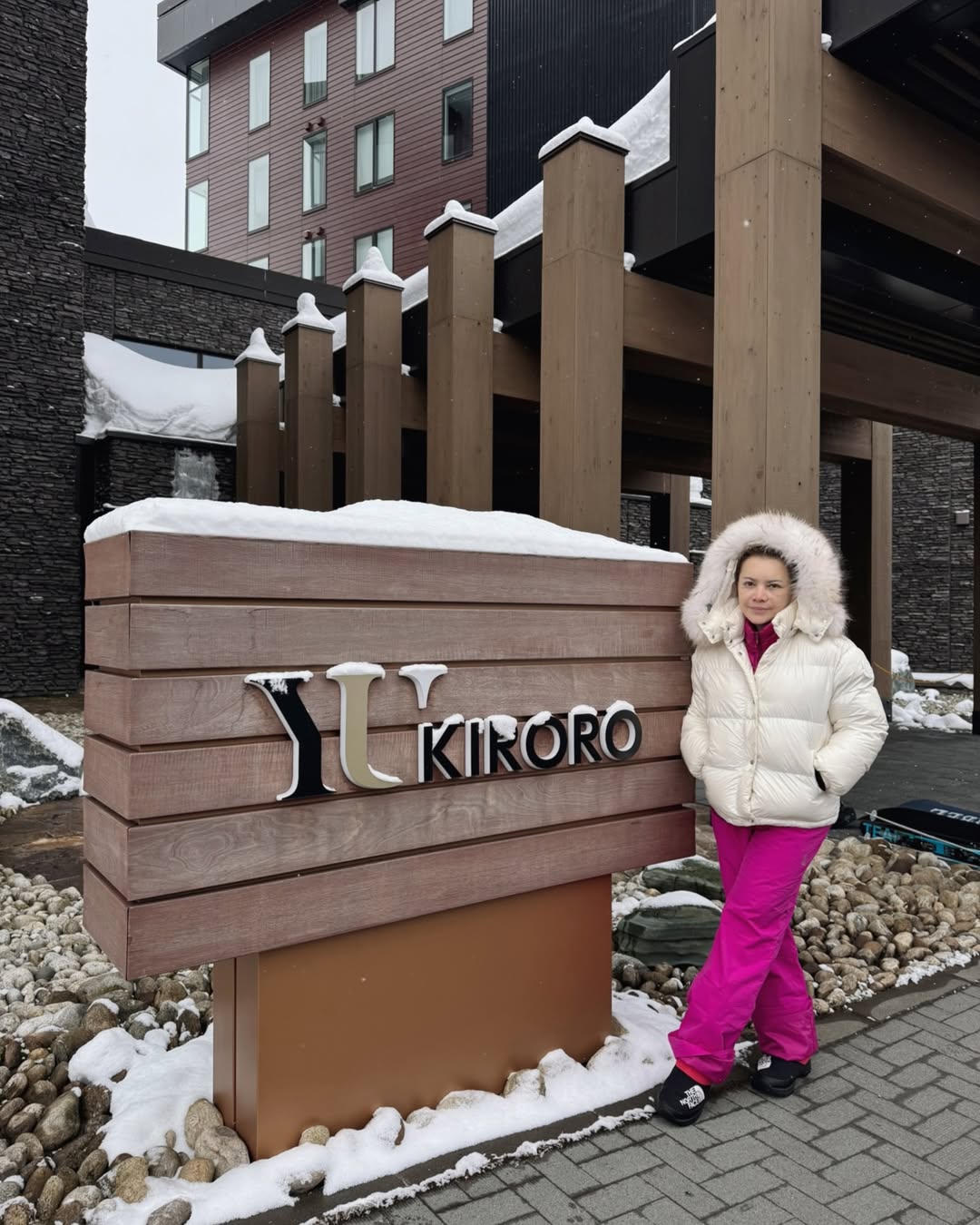 แหม่ม - สุริวิภา พูนพิพัฒน์