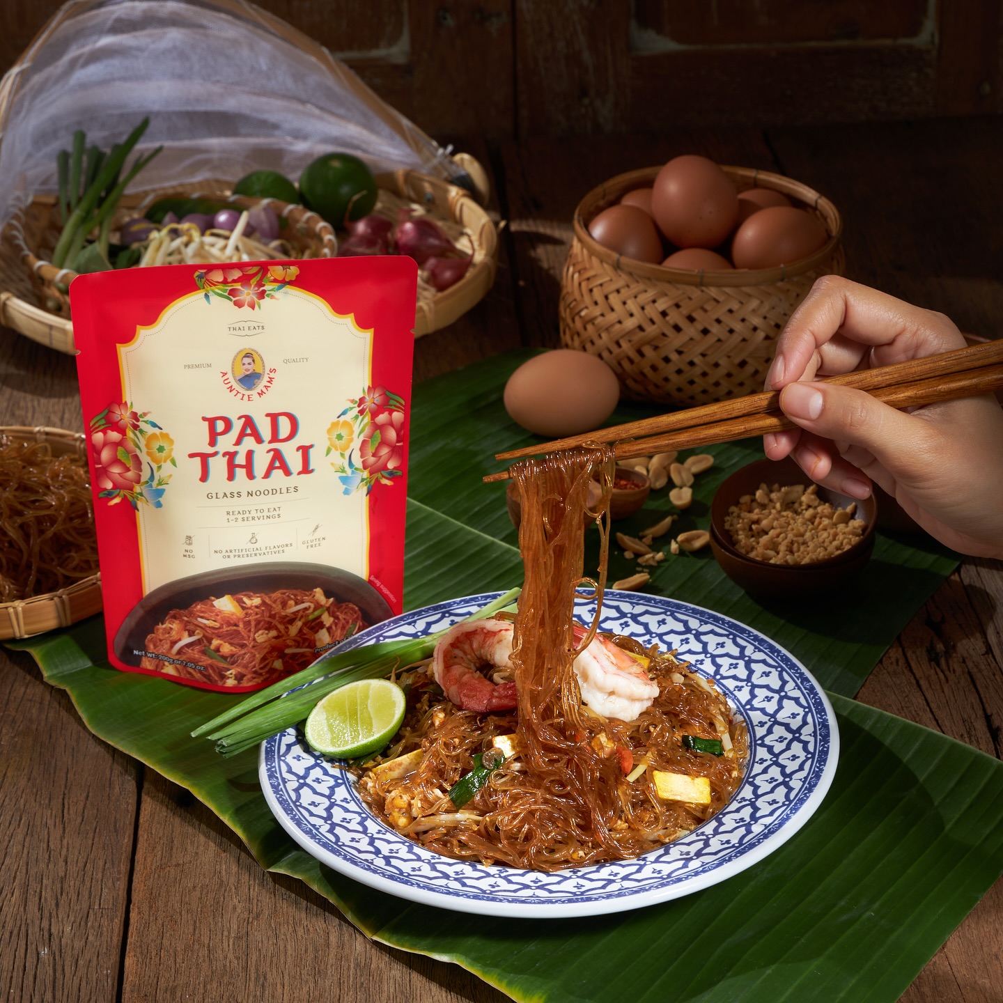 แหม่ม - สุริวิภา พูนพิพัฒน์