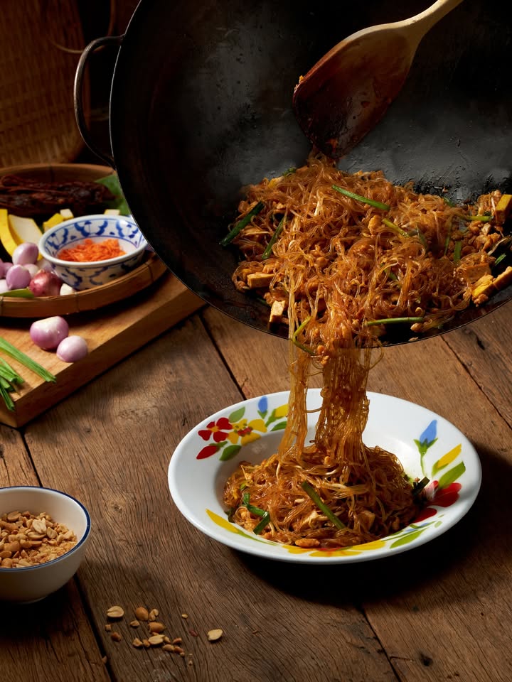 แหม่ม - สุริวิภา พูนพิพัฒน์