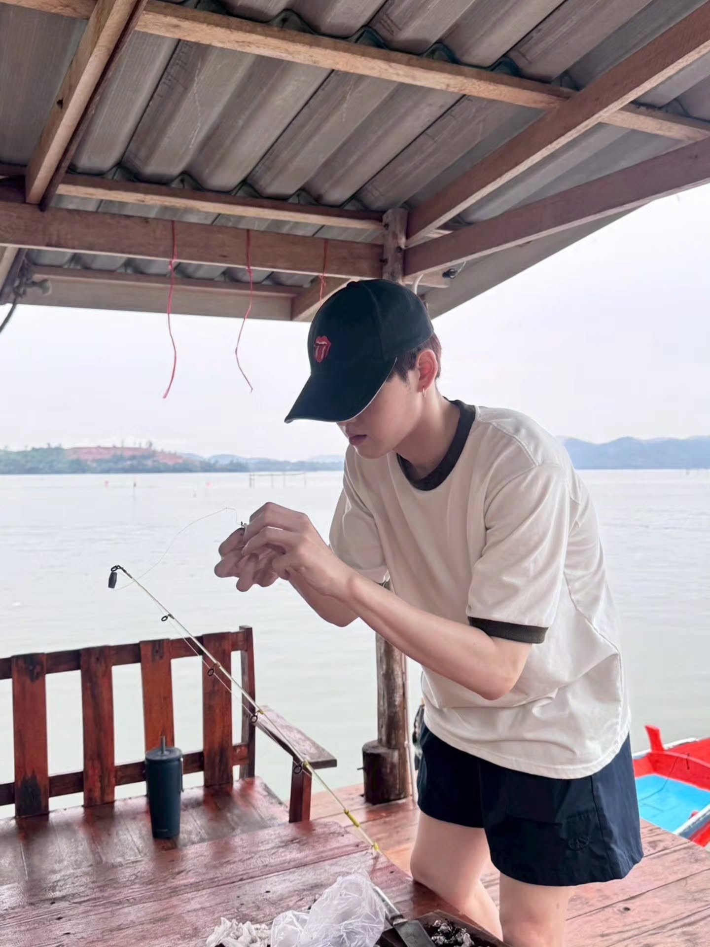 กาด พลอยสุภา