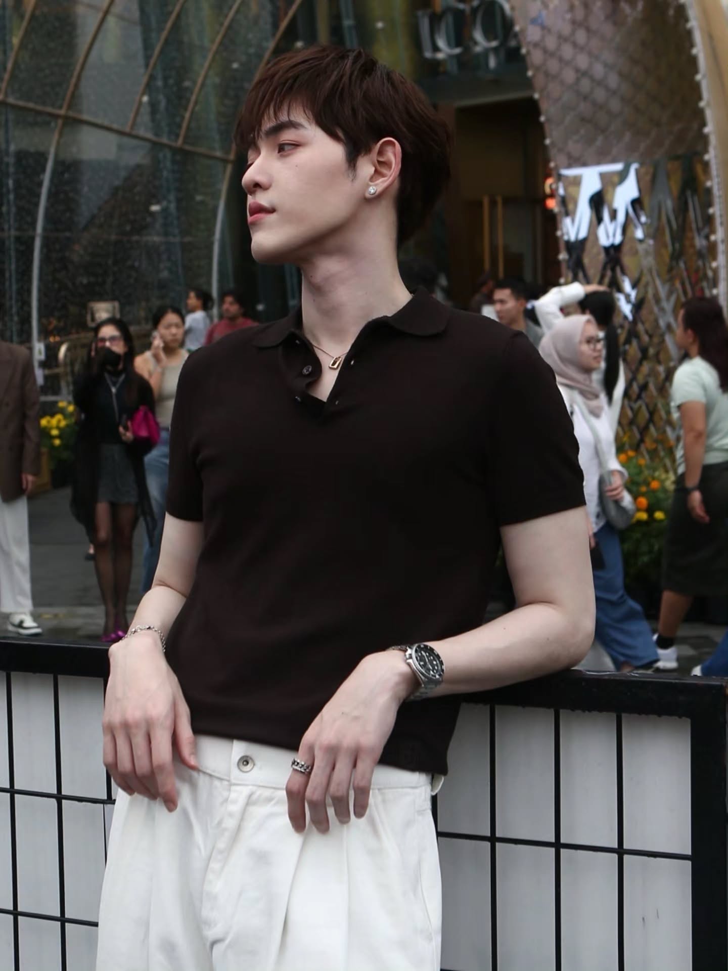 กาด พลอยสุภา