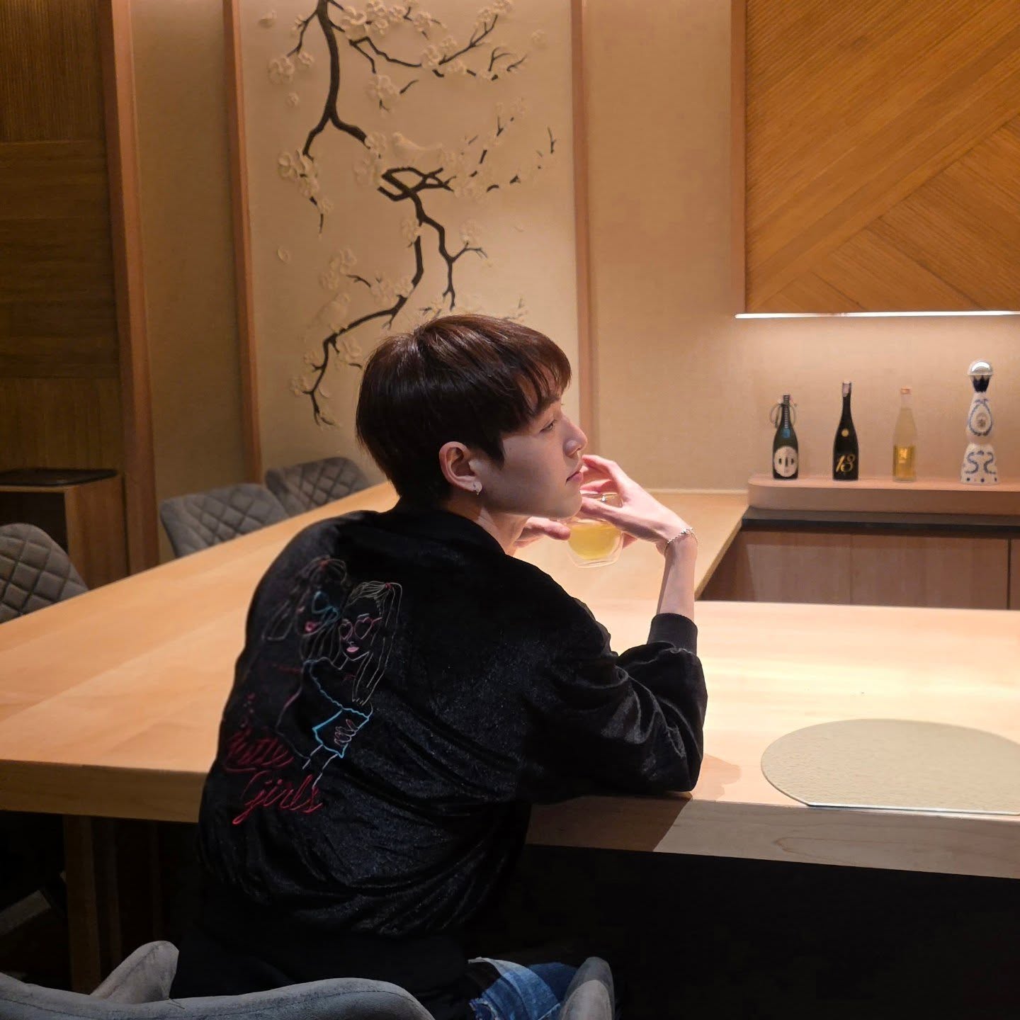 กาด พลอยสุภา