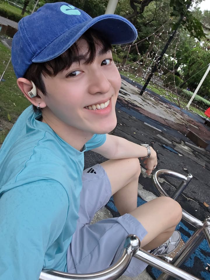 กาด พลอยสุภา