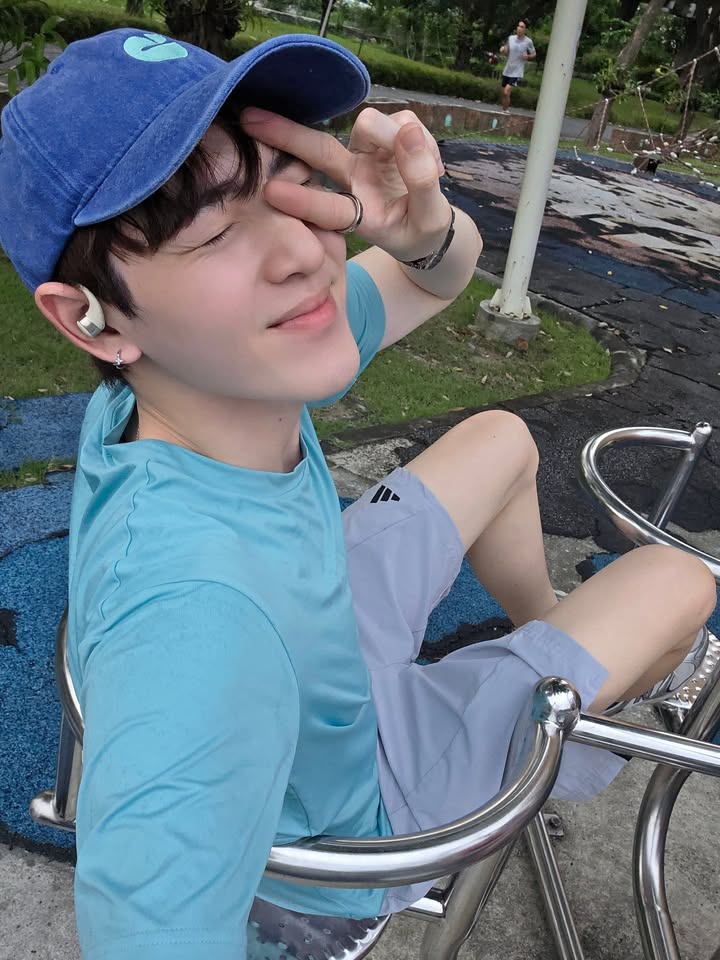 กาด พลอยสุภา