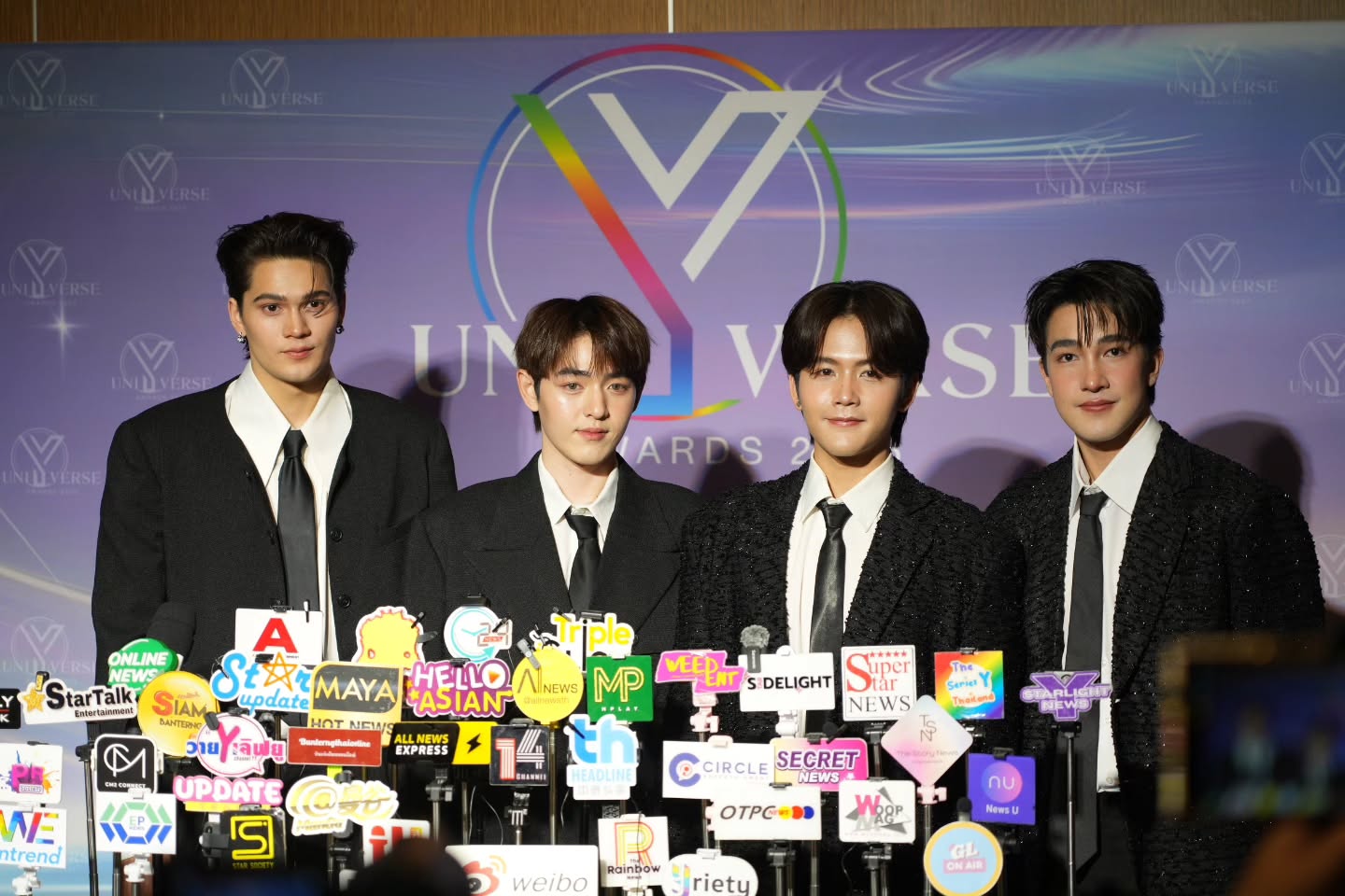 กาด พลอยสุภา