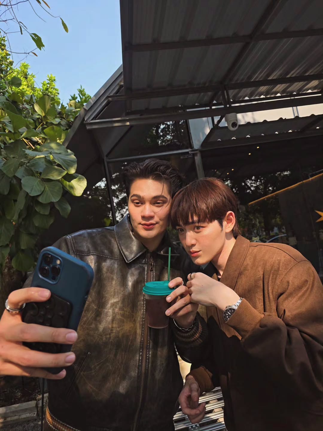 กาด พลอยสุภา