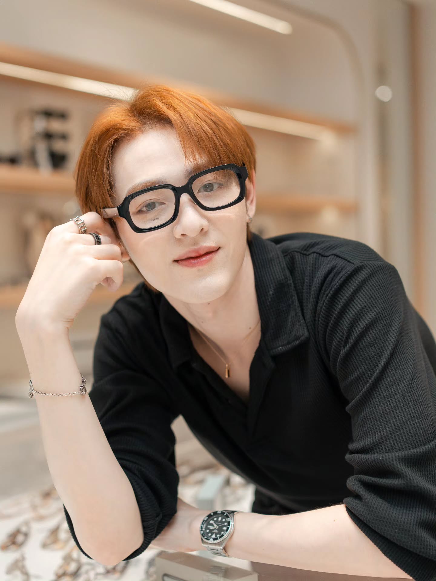 กาด พลอยสุภา