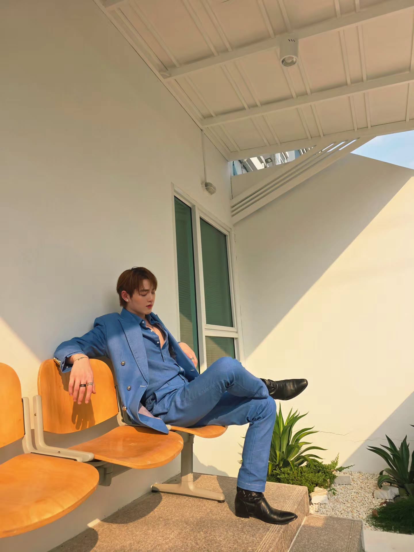 กาด พลอยสุภา