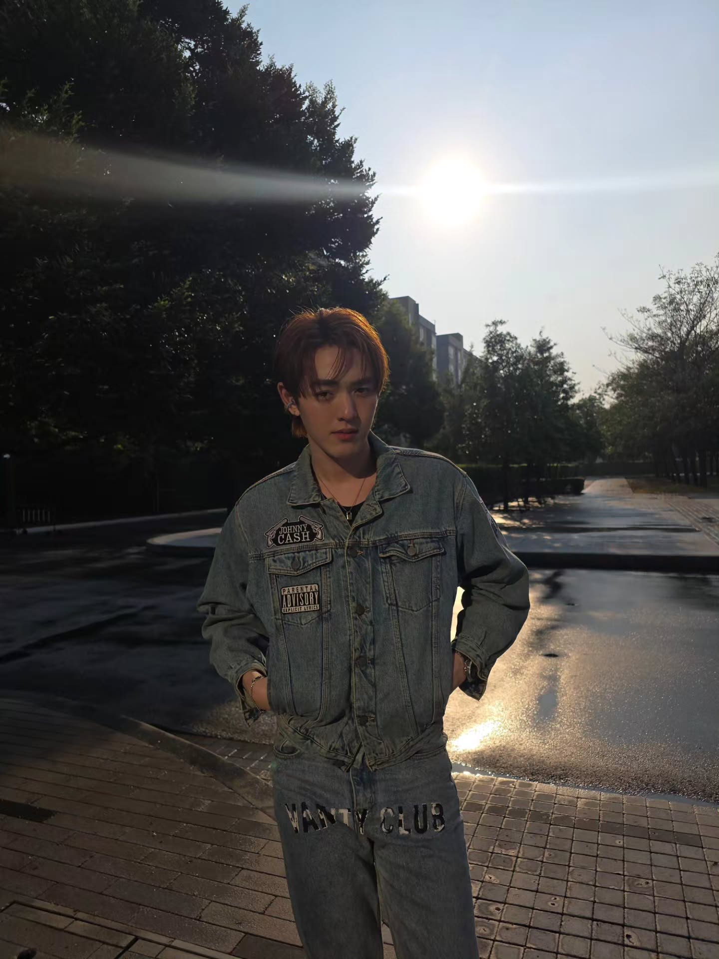 กาด พลอยสุภา