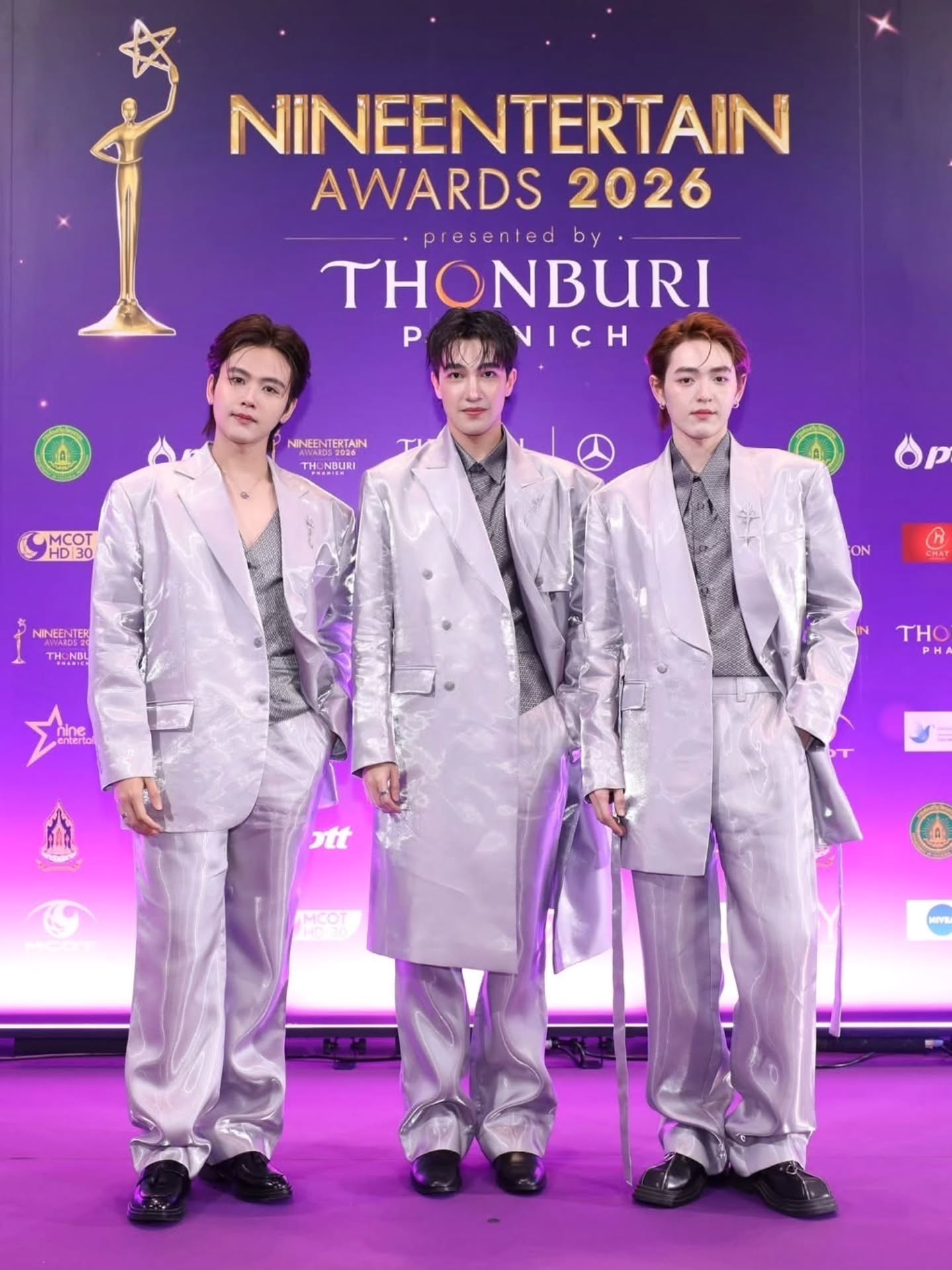 กาด พลอยสุภา