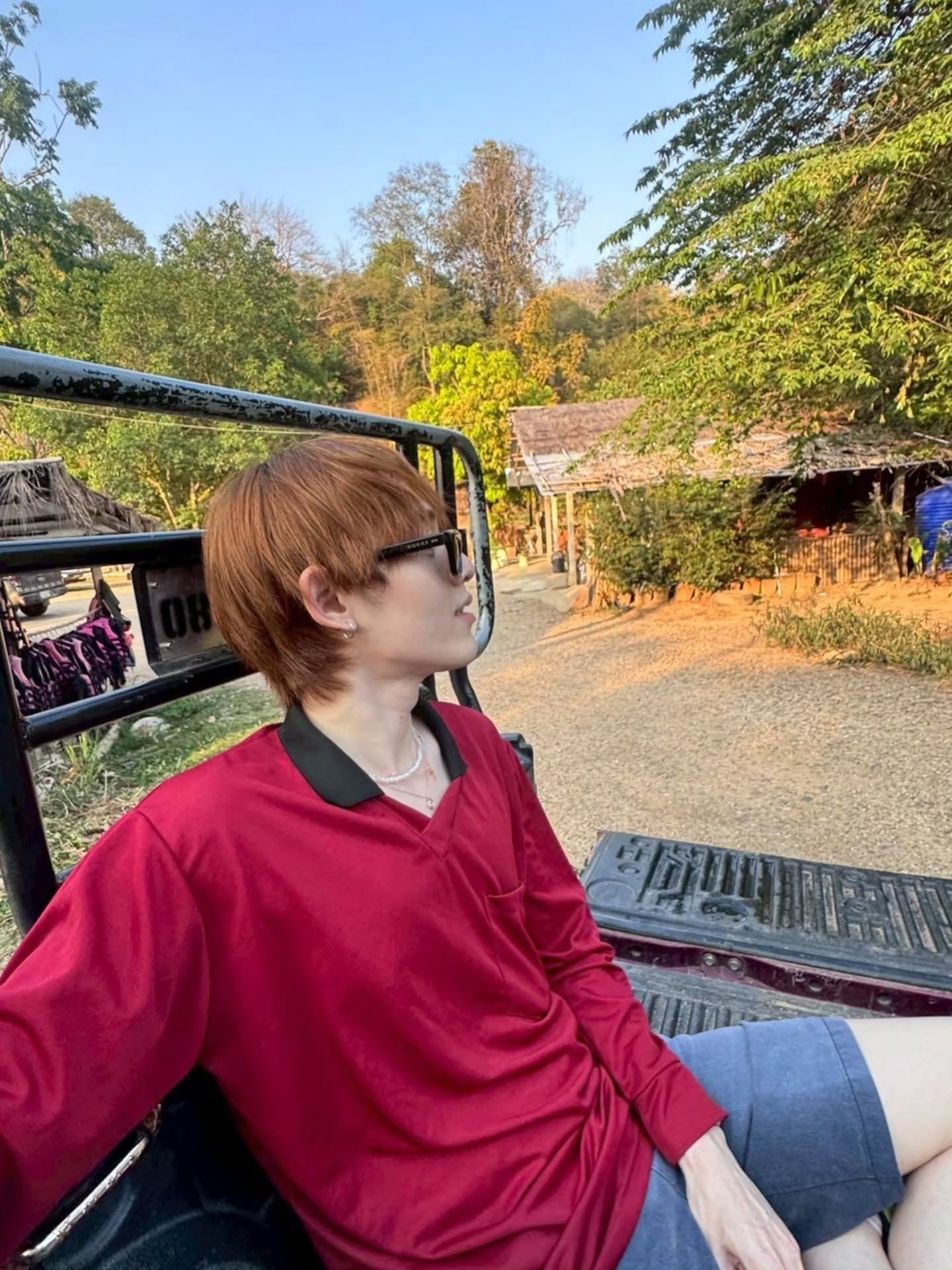 กาด พลอยสุภา