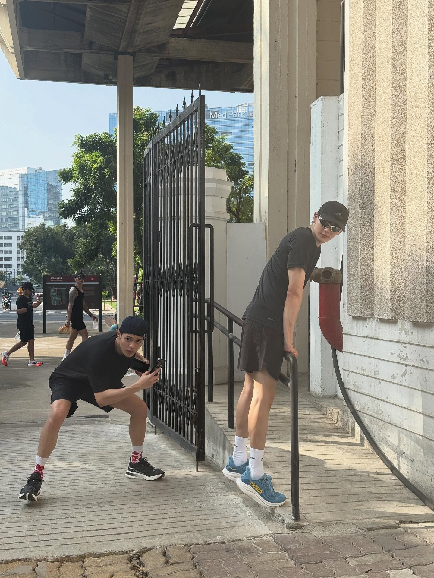 เกรท - สพล อัศวมั่นคง