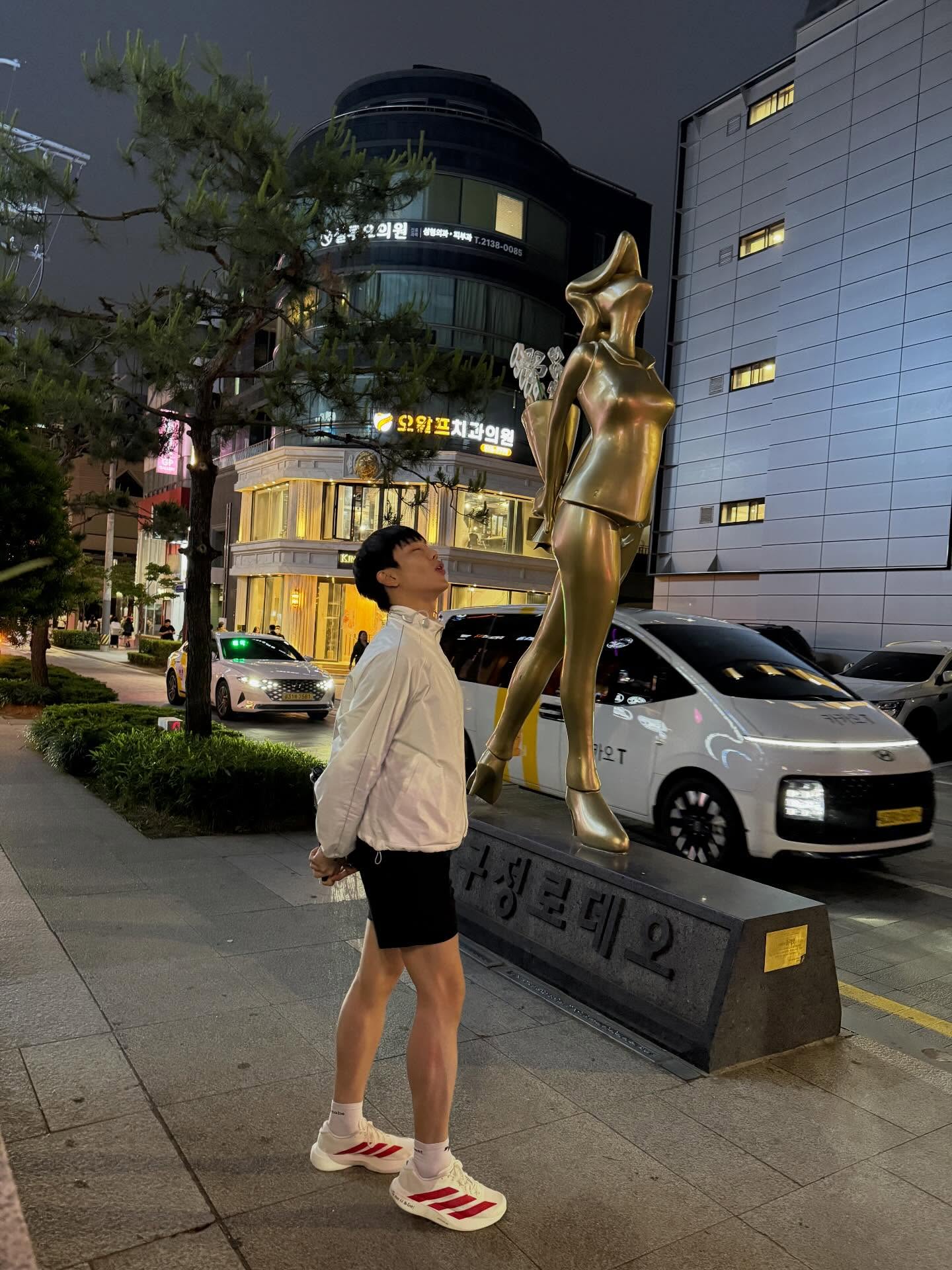 เกรท - สพล อัศวมั่นคง