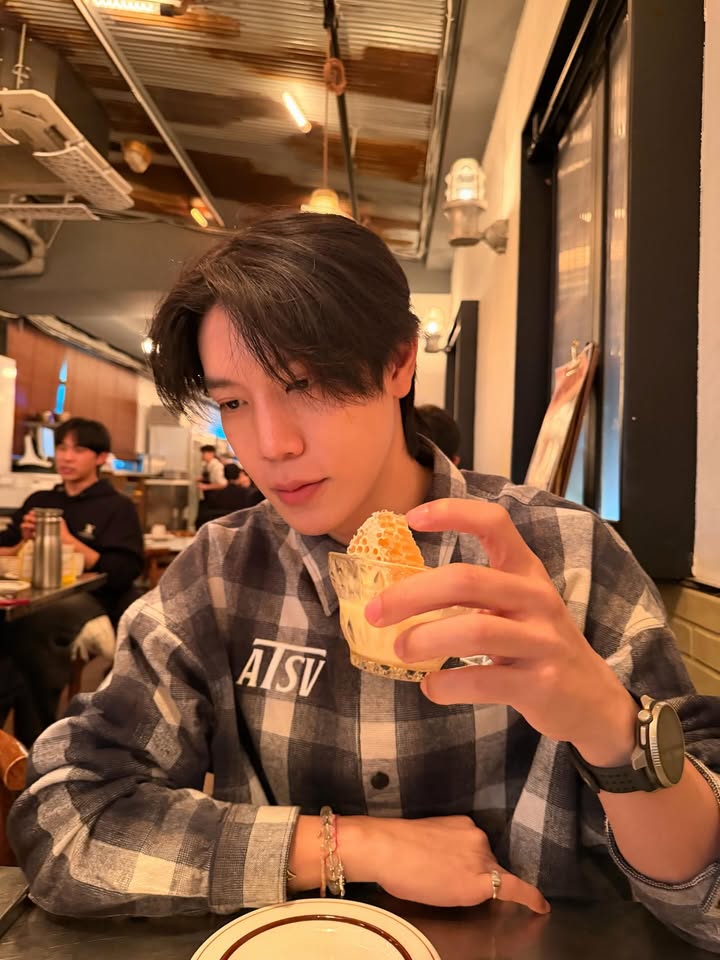 เกรท - สพล อัศวมั่นคง