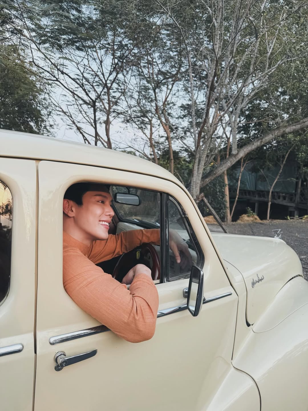 เกรท - สพล อัศวมั่นคง