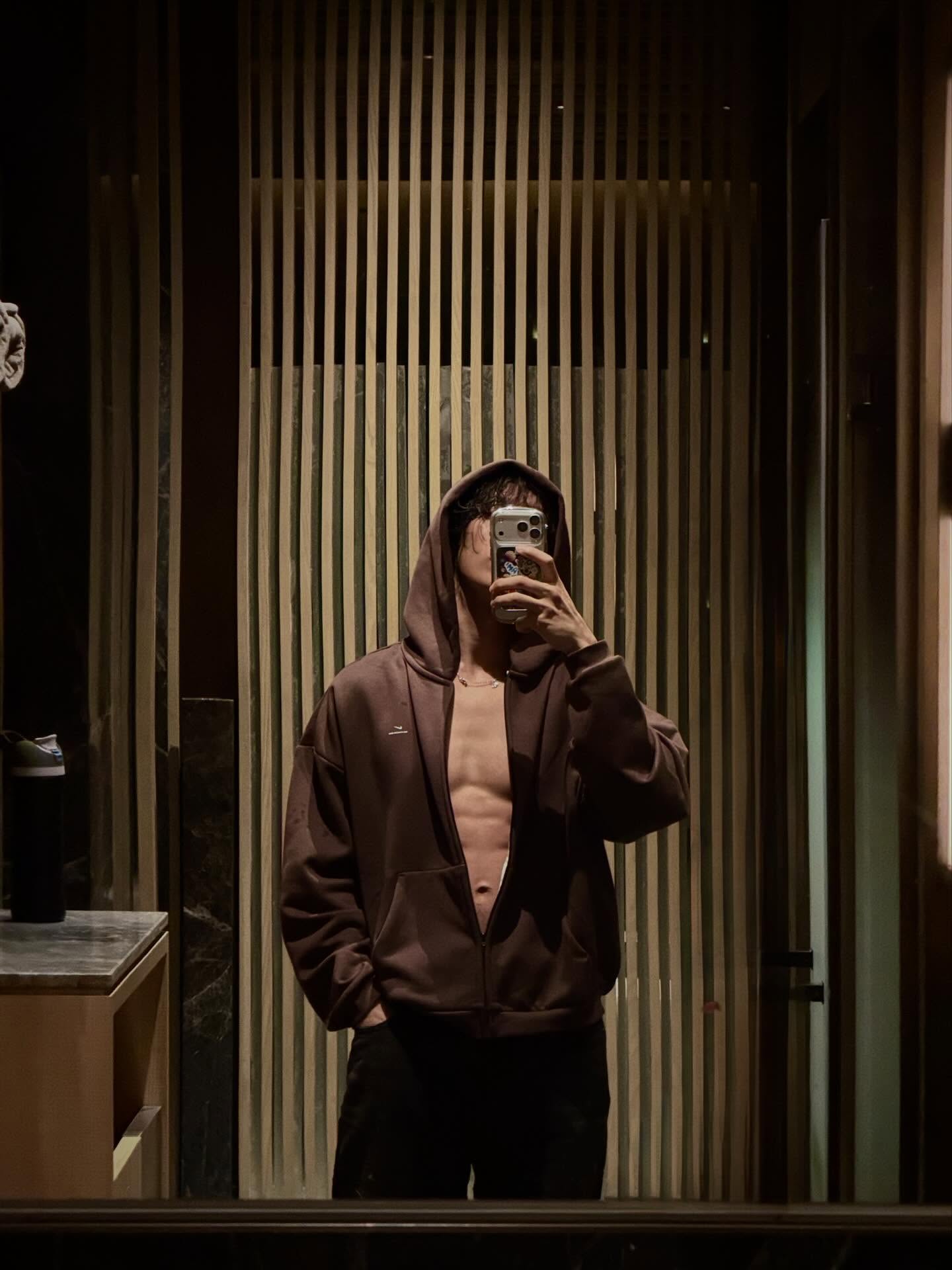 เกรท - สพล อัศวมั่นคง