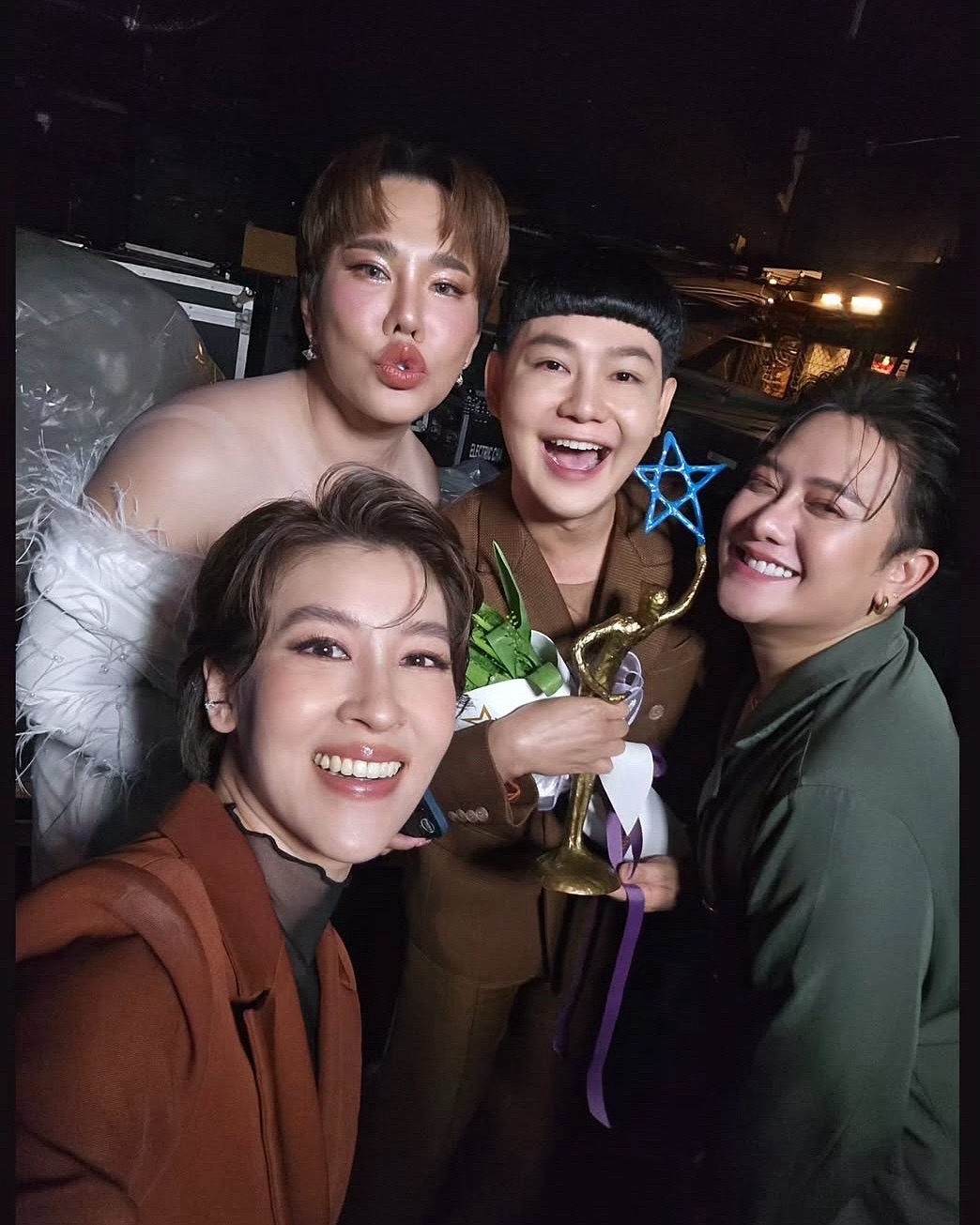 นุ้ย - ธนวัฒน์ ประสิทธิสมพร
