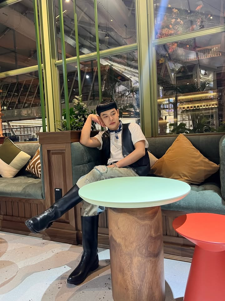 นุ้ย - ธนวัฒน์ ประสิทธิสมพร