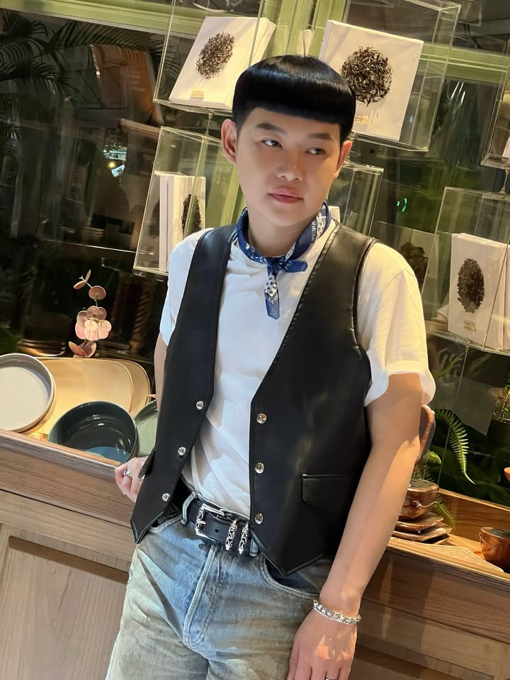 นุ้ย - ธนวัฒน์ ประสิทธิสมพร