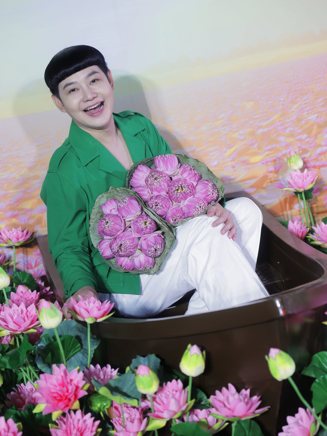 นุ้ย - ธนวัฒน์ ประสิทธิสมพร