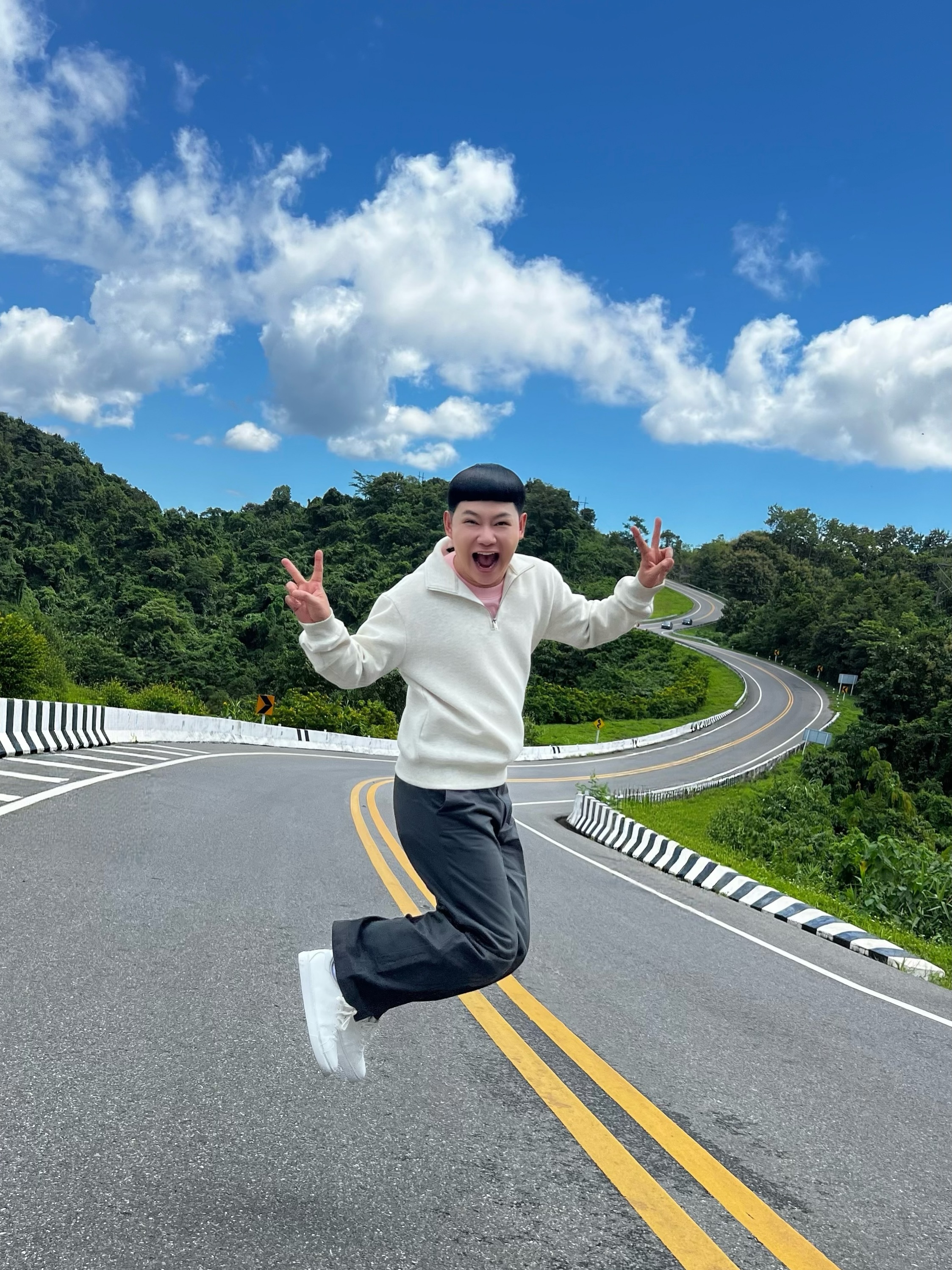 นุ้ย - ธนวัฒน์ ประสิทธิสมพร