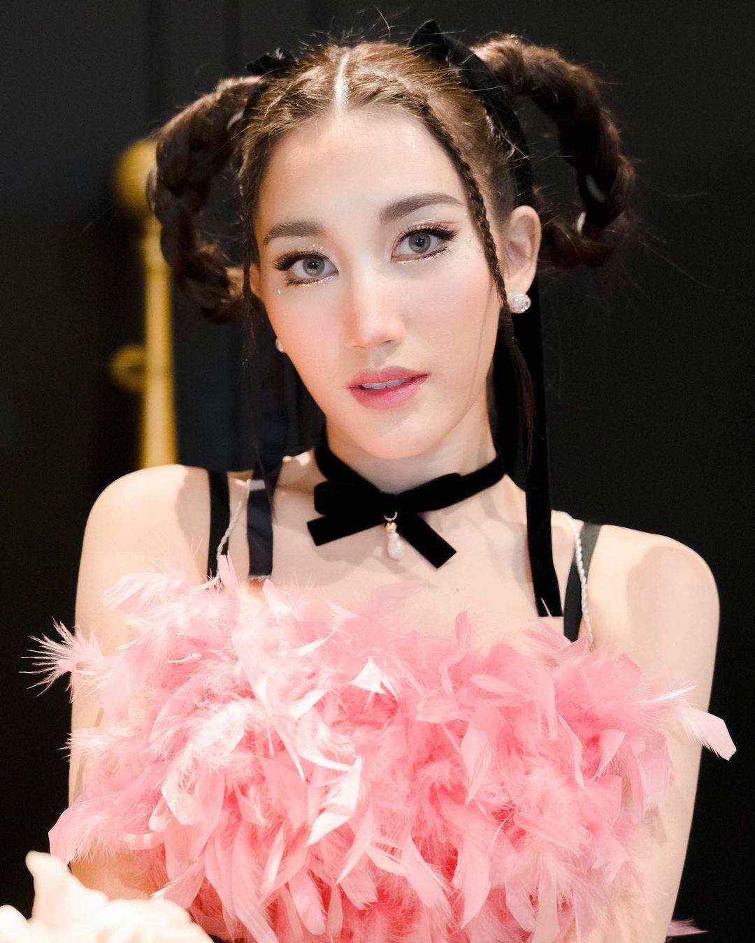 เบส - รักษ์วนีย์ คำสิงห์