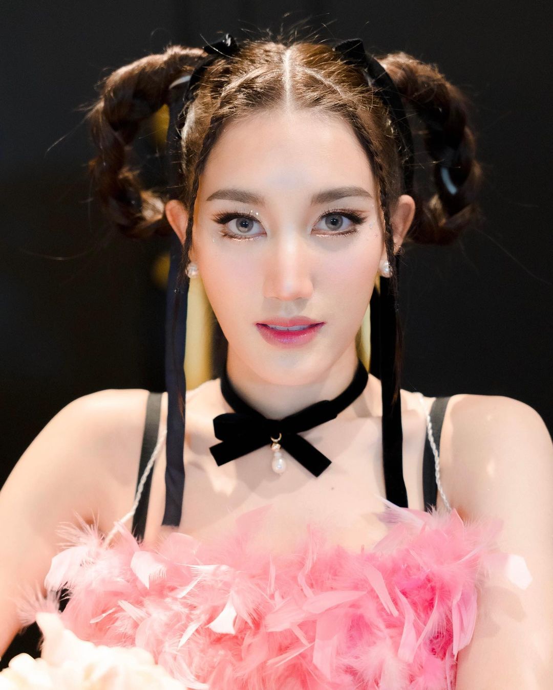 เบส - รักษ์วนีย์ คำสิงห์