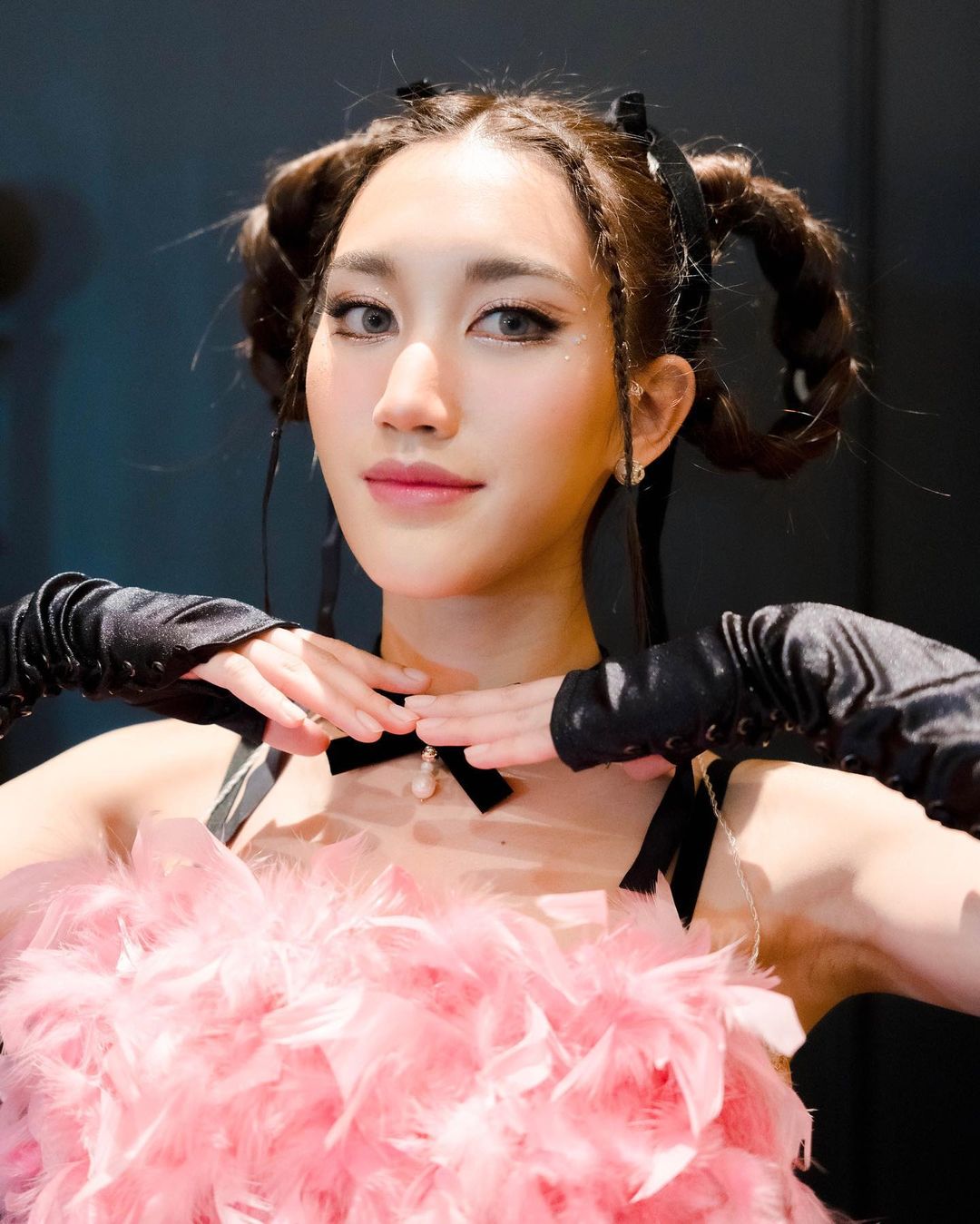 เบส - รักษ์วนีย์ คำสิงห์