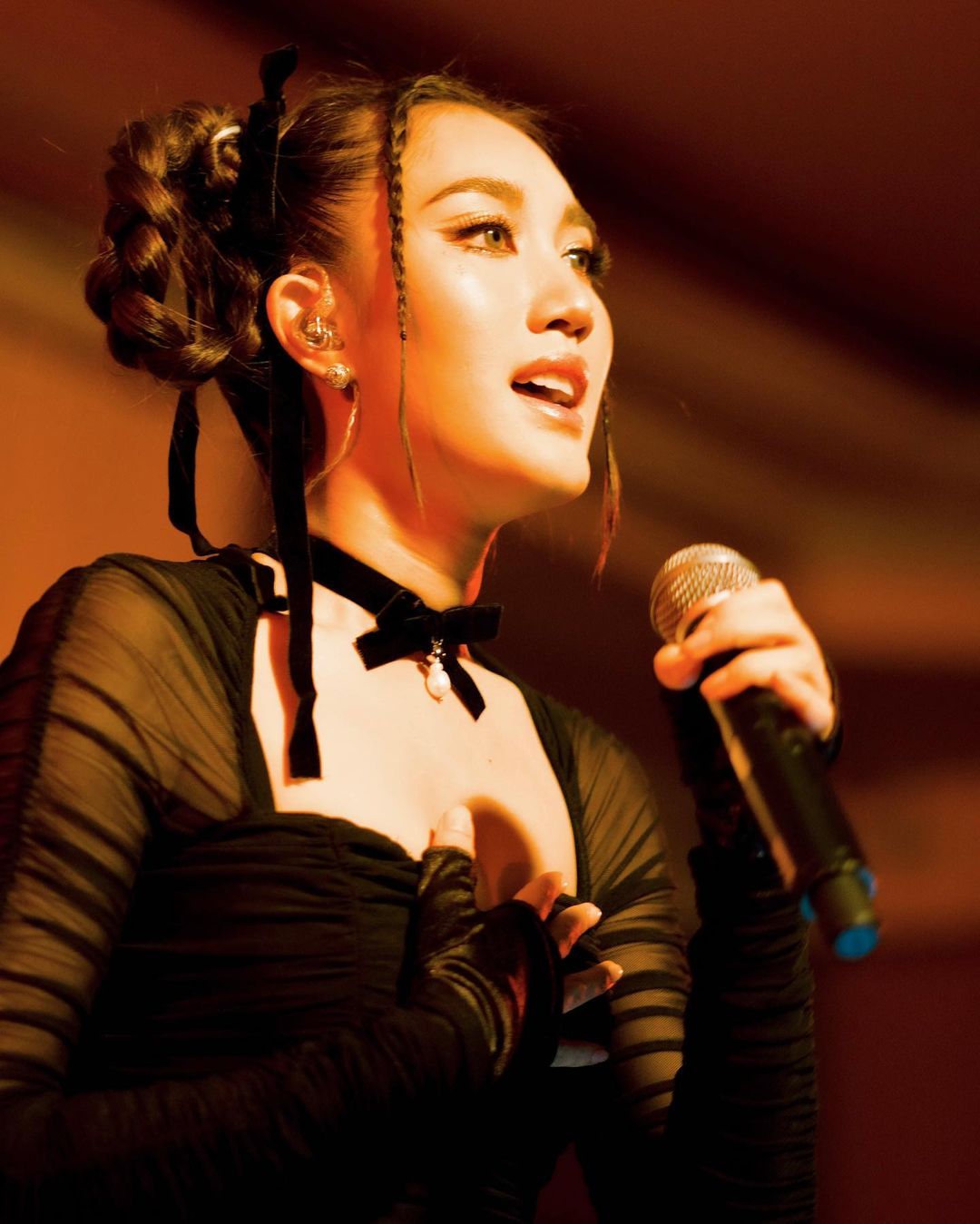 เบส - รักษ์วนีย์ คำสิงห์