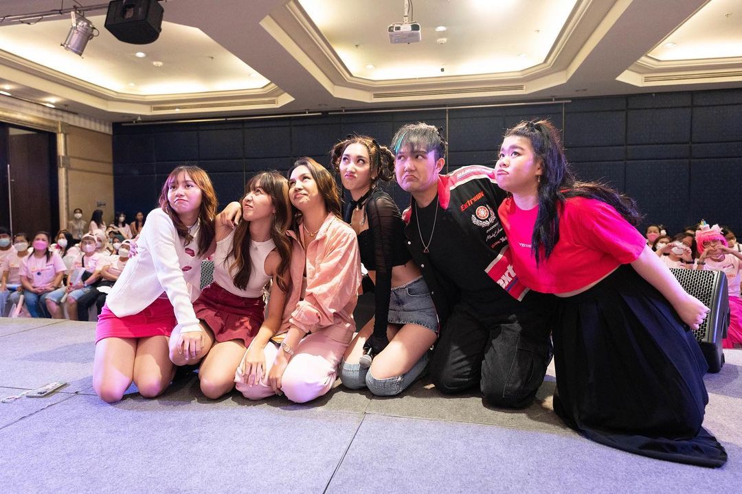 เบส - รักษ์วนีย์ คำสิงห์