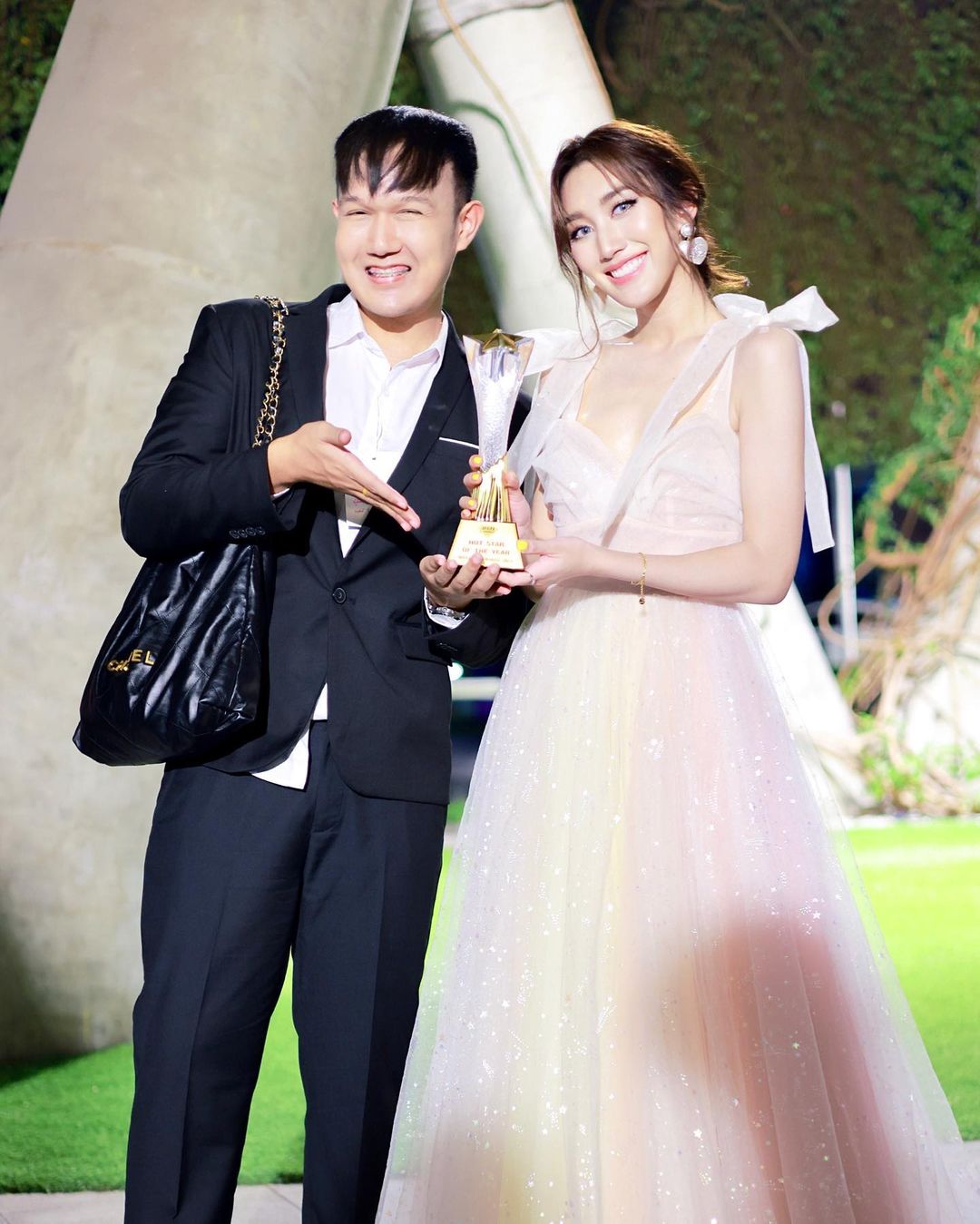 เบส - รักษ์วนีย์ คำสิงห์