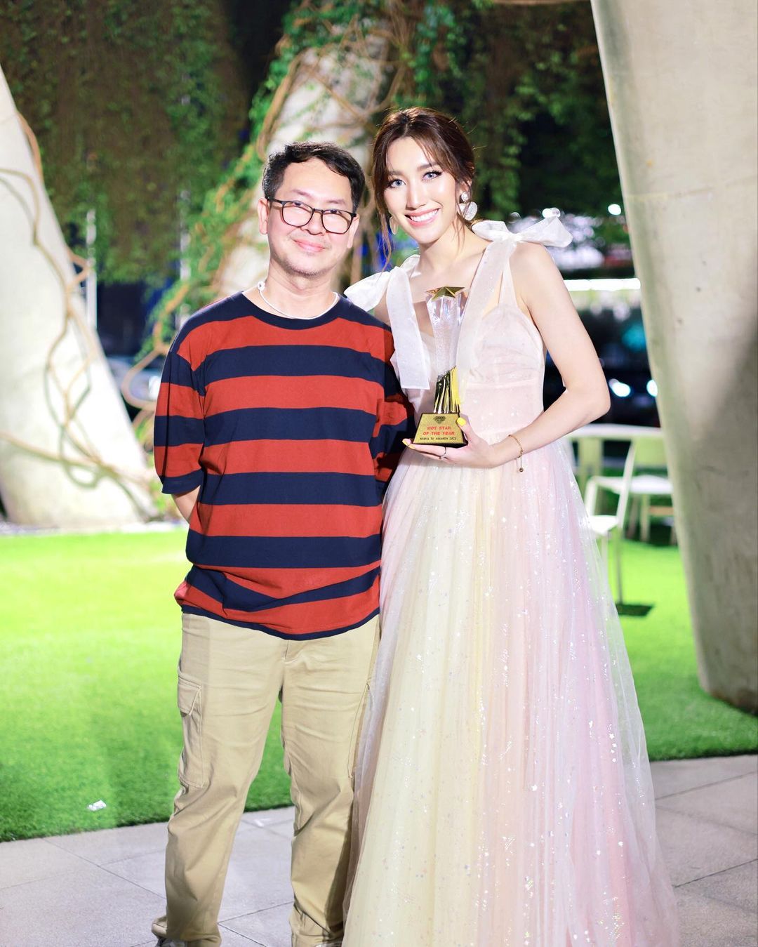 เบส - รักษ์วนีย์ คำสิงห์