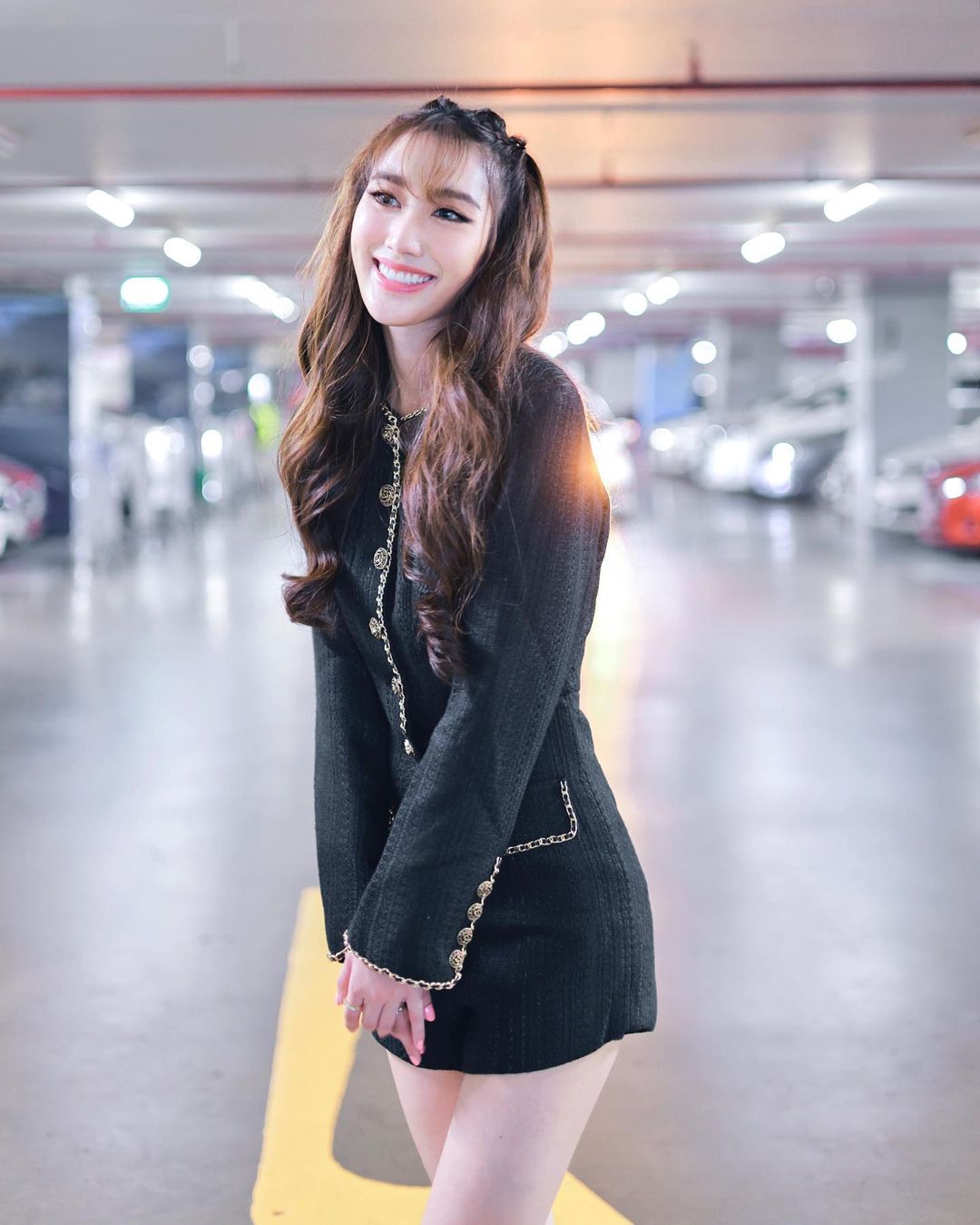 เบส - รักษ์วนีย์ คำสิงห์
