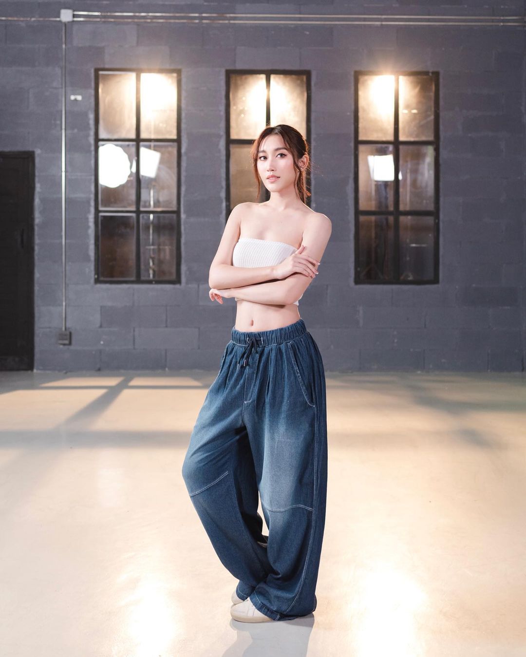 เบส - รักษ์วนีย์ คำสิงห์
