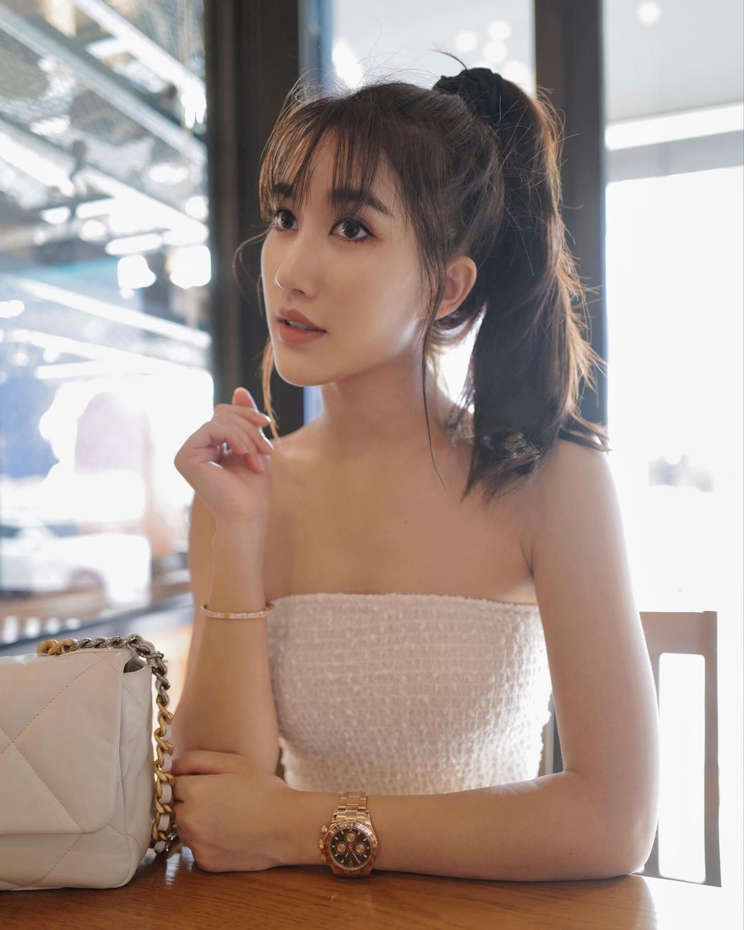 เบส - รักษ์วนีย์ คำสิงห์