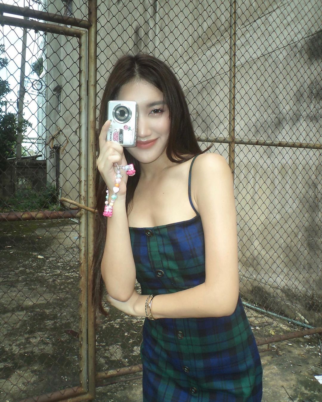 เบส - รักษ์วนีย์ คำสิงห์