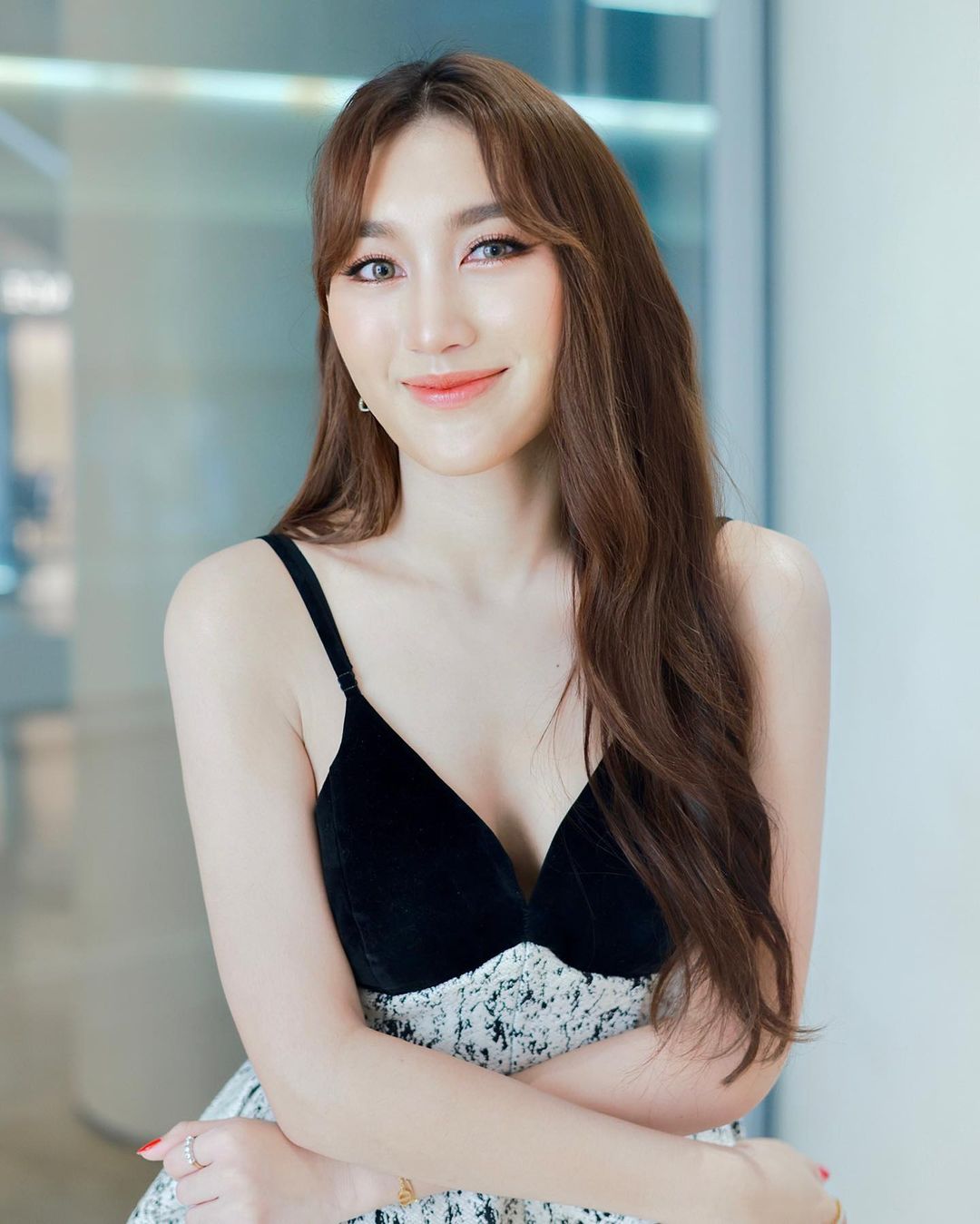 เบส - รักษ์วนีย์ คำสิงห์