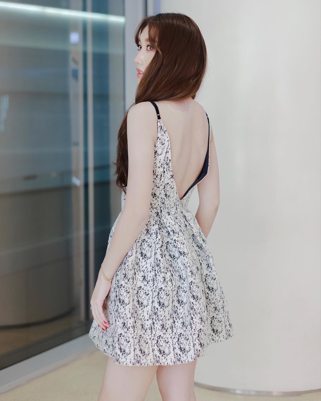 เบส - รักษ์วนีย์ คำสิงห์