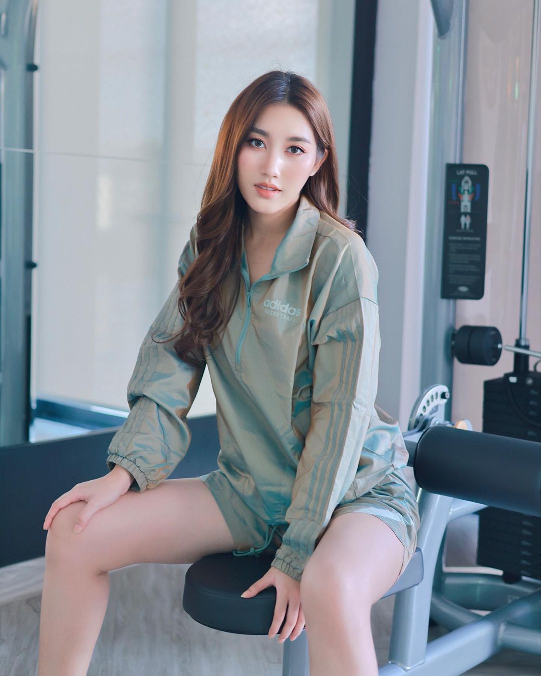 เบส - รักษ์วนีย์ คำสิงห์
