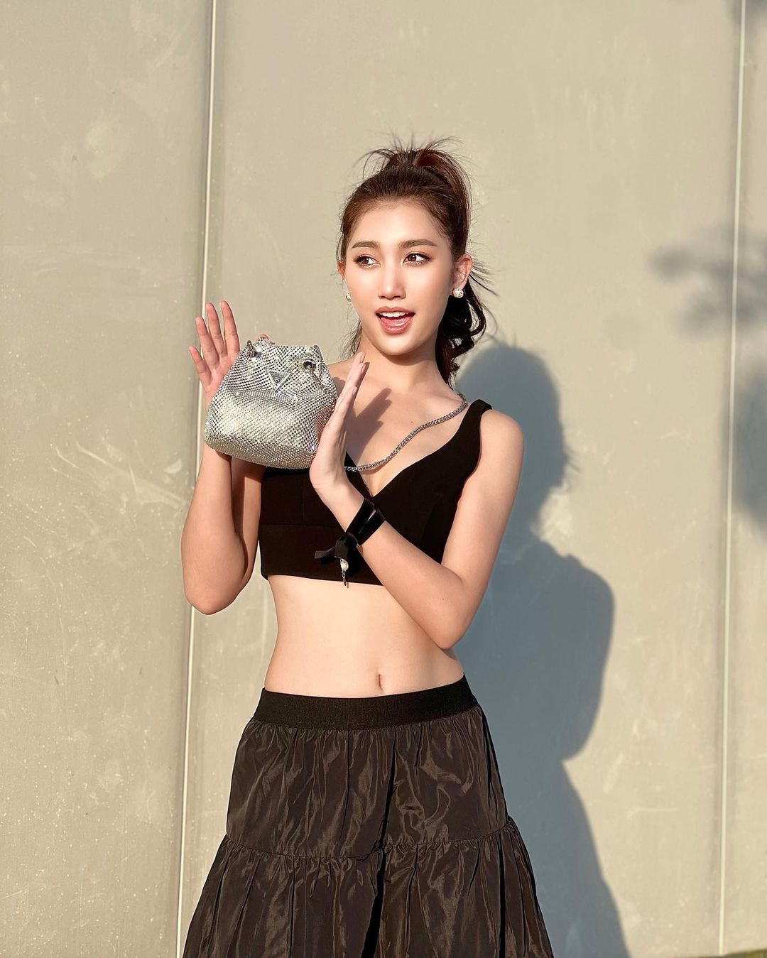 เบส - รักษ์วนีย์ คำสิงห์
