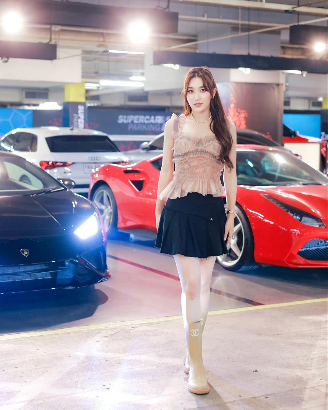 เบส - รักษ์วนีย์ คำสิงห์