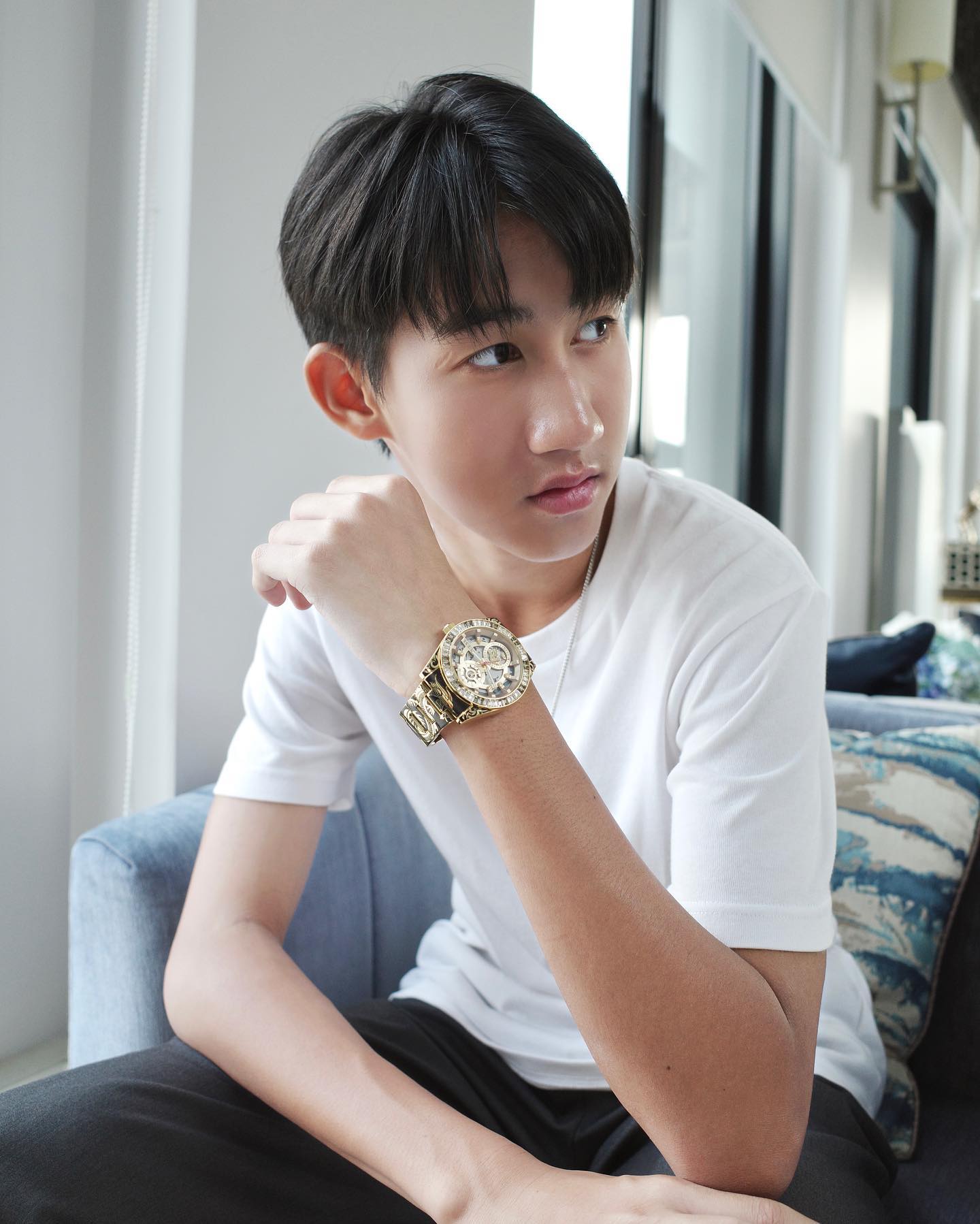 เบส - รักษ์วนีย์ คำสิงห์