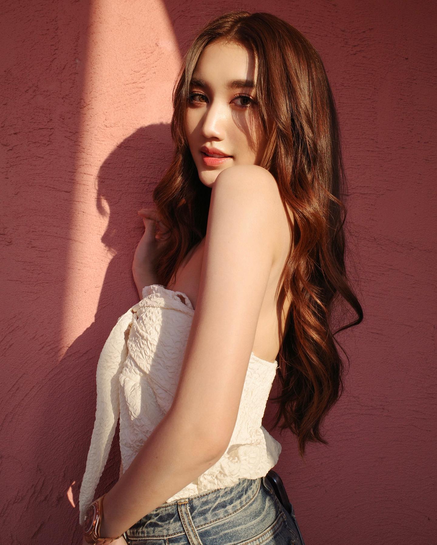 เบส - รักษ์วนีย์ คำสิงห์