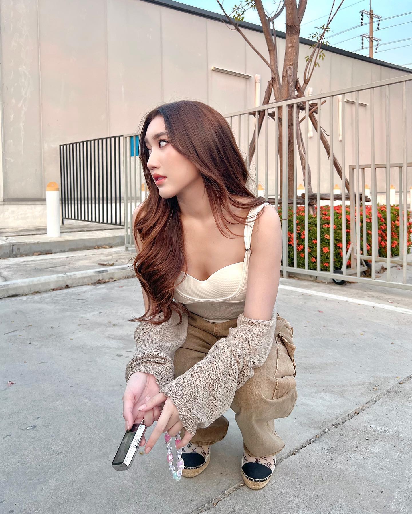 เบส - รักษ์วนีย์ คำสิงห์