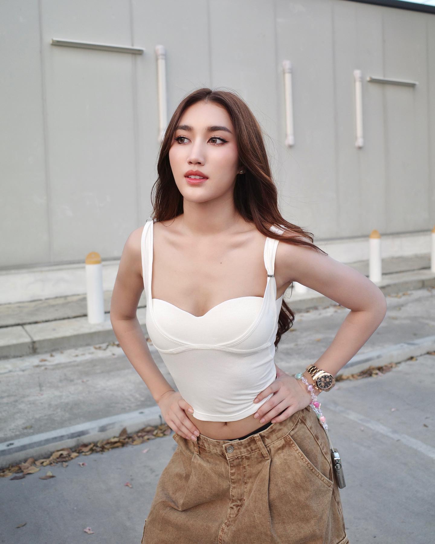 เบส - รักษ์วนีย์ คำสิงห์