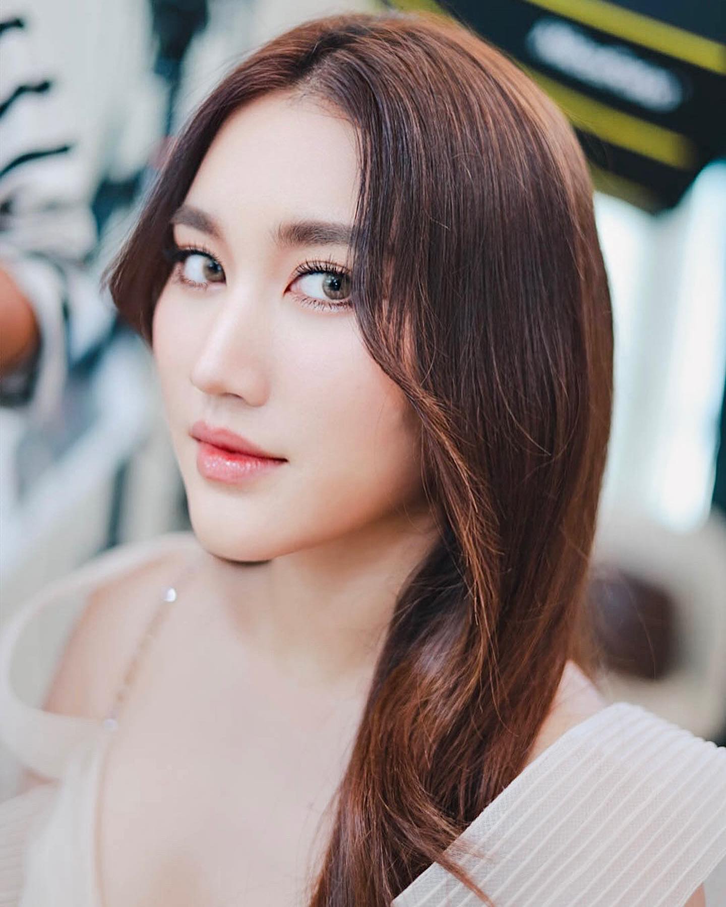 เบส - รักษ์วนีย์ คำสิงห์
